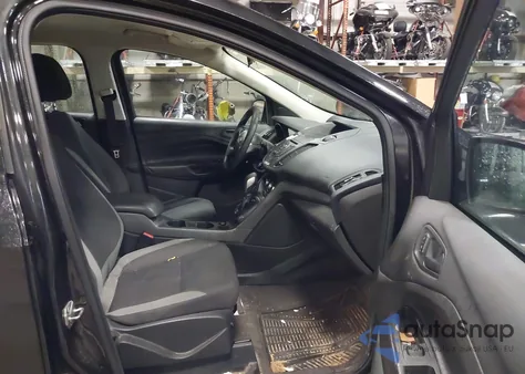 2014 Ford Escape S from USA, damaged, VIN 1FMCU0F78EUC07317